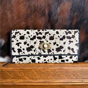 Myra Cowhide Wallet - Clutch